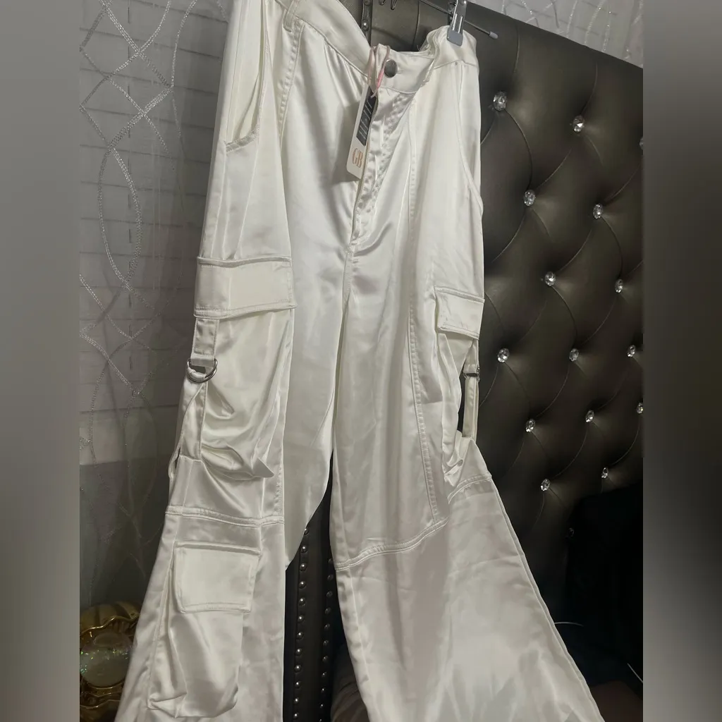 Gianni Bini  Cream Wide Leg Cargo Pants - Image 6