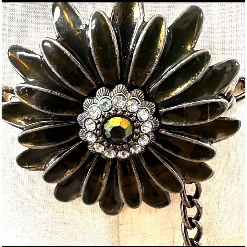 Flower rhinestone chain belt - Image 12