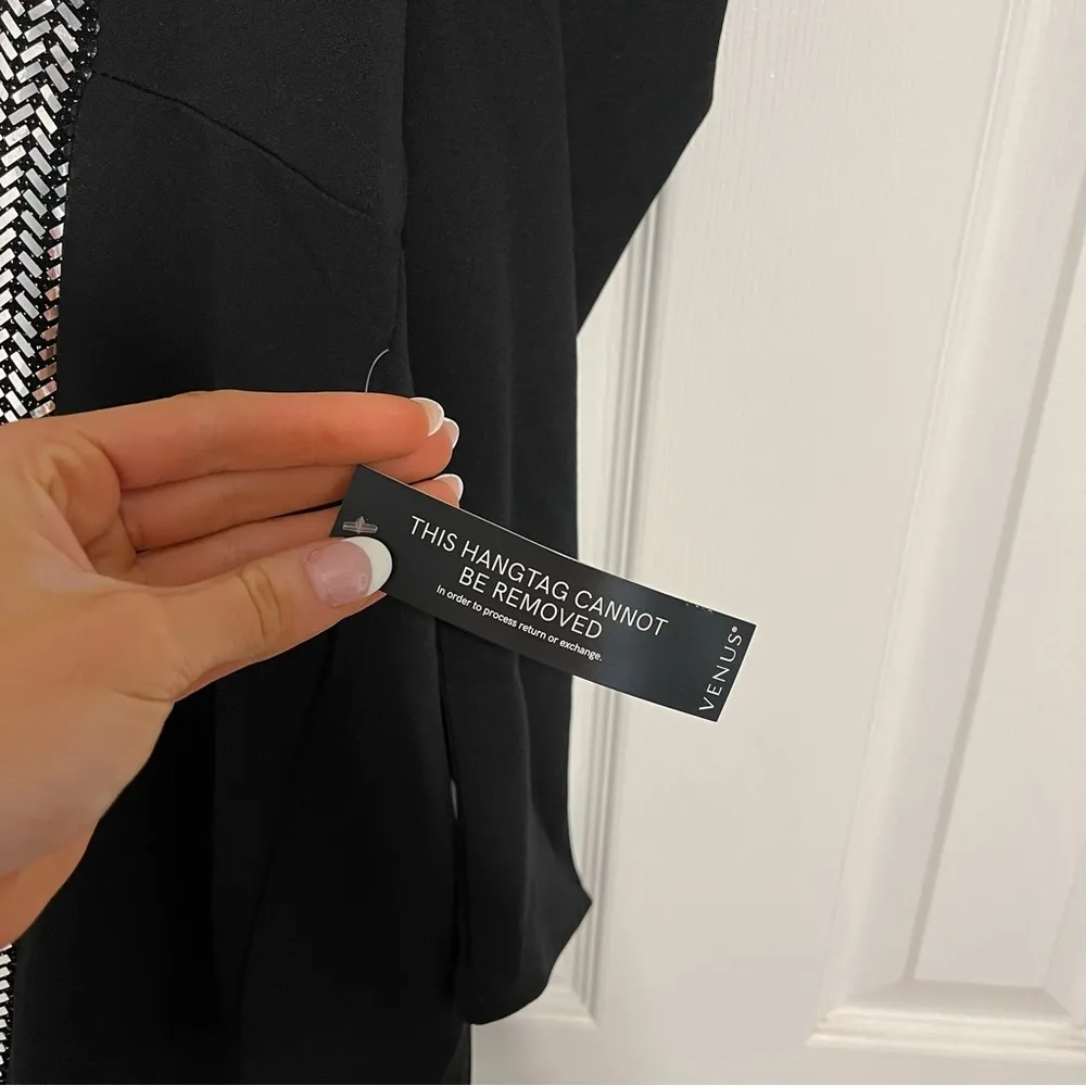 Venus Black & Silver Sequin Dress NWT - Image 4