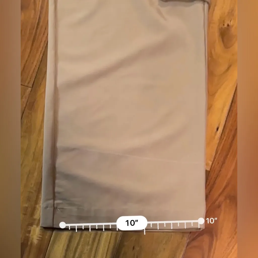 Crescent Pleated High Waist Cargo Trousers - Image 9