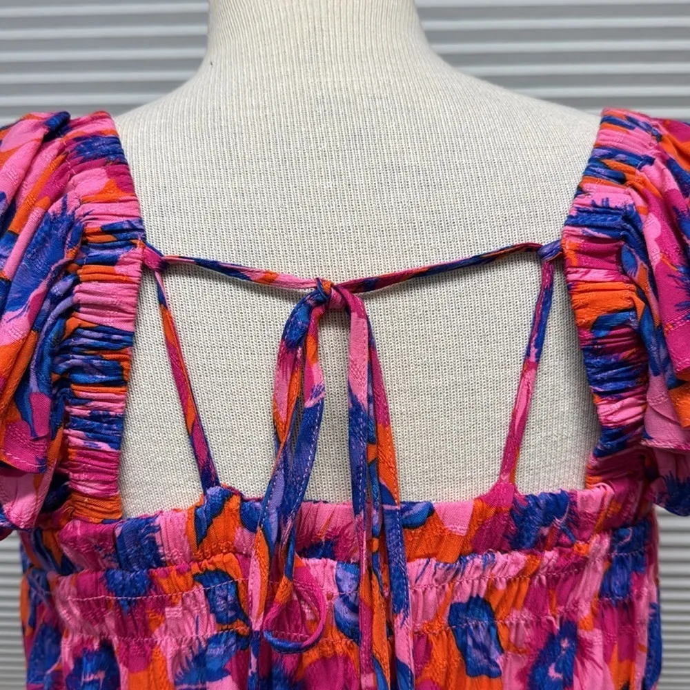 Rose & Olive NWT Pink Floral Print Smocked
Wide Ruffle Strap Top Size Small - Image 6