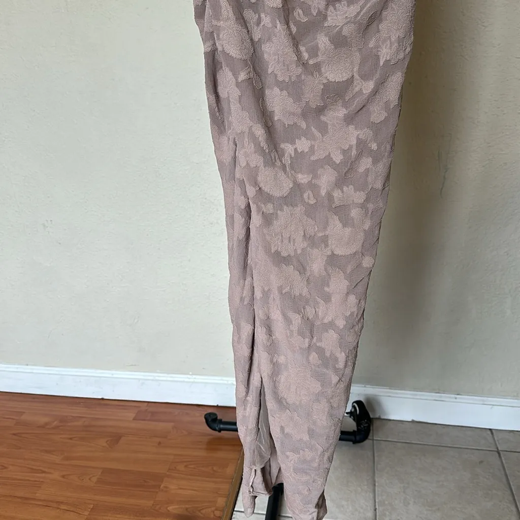 House of CB ‘Vesper’ Maxi Skirt in Mushroom NWOT‎ size XS - Image 7