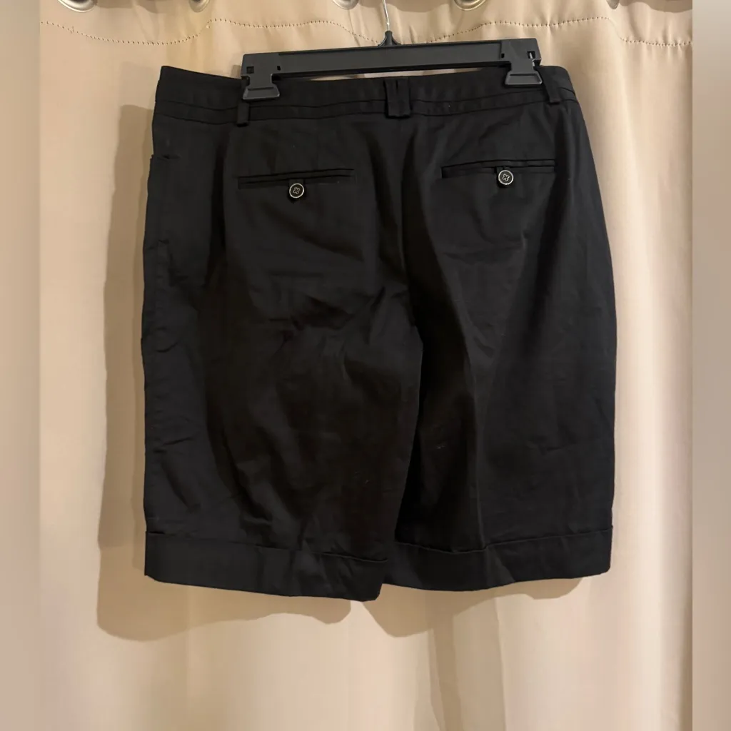 White House Black Market Women's Black Bermudas Shorts - Image 2