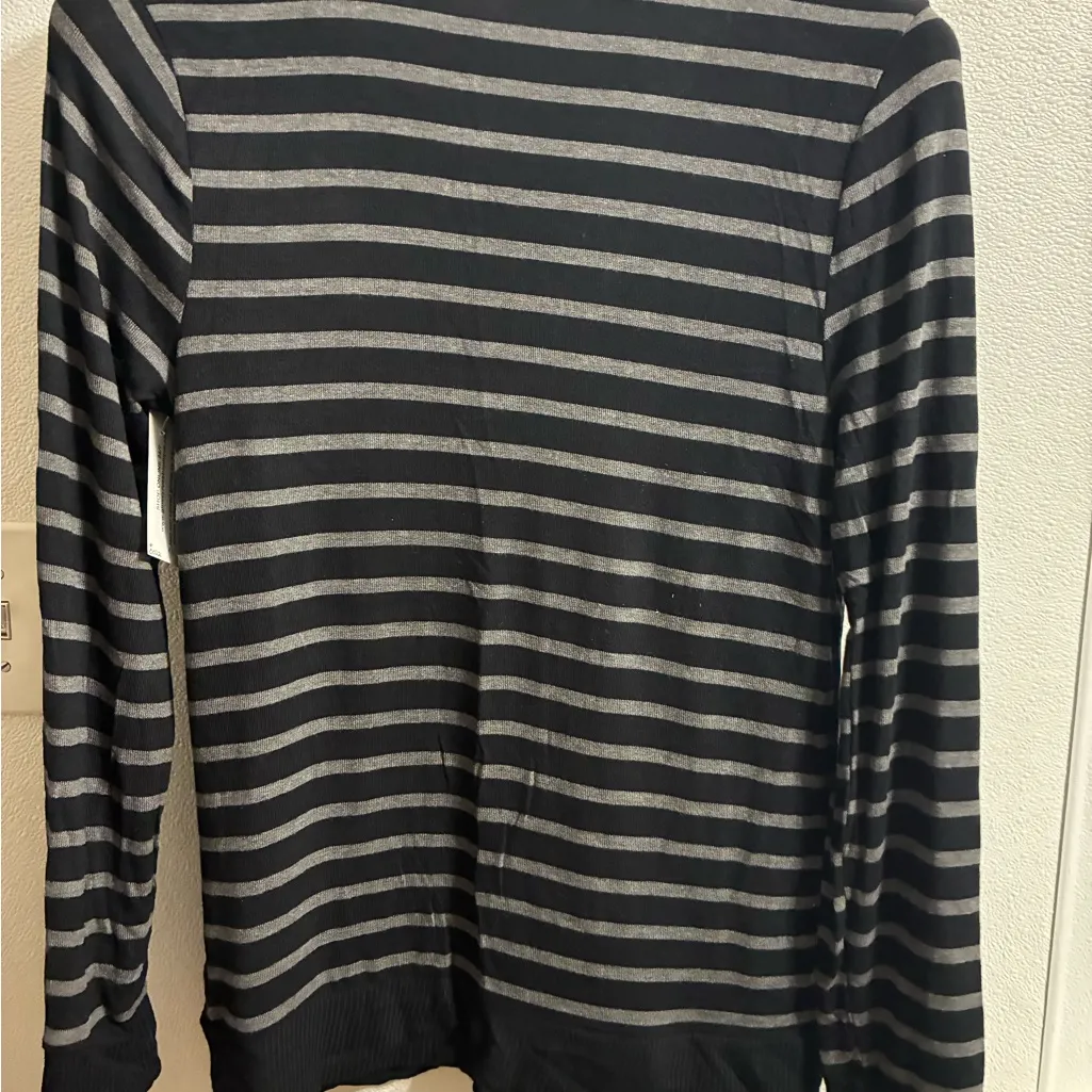 Zenana Outfitters Black and Gray Striped light weight cardigan NWT XL - Image 5