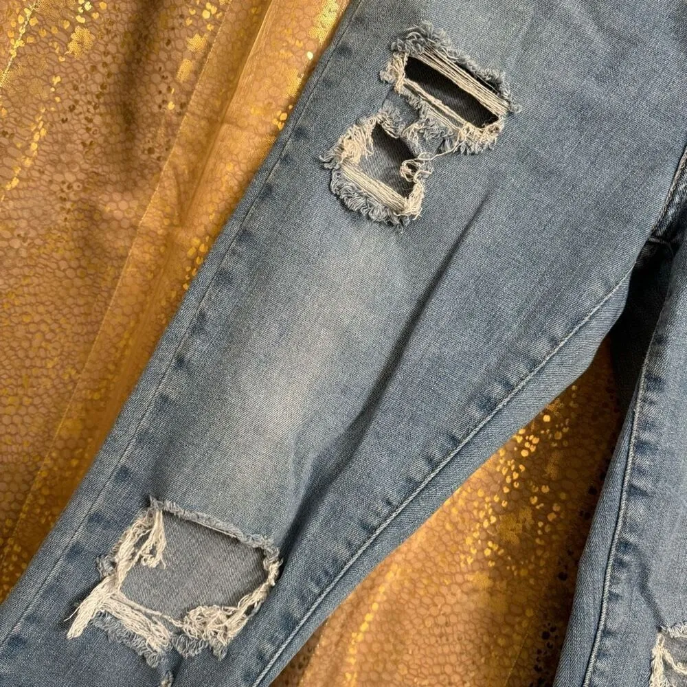 Levi’s 721 Light Wash High Rise Distressed Skinny Jeans 10/30 - Image 5