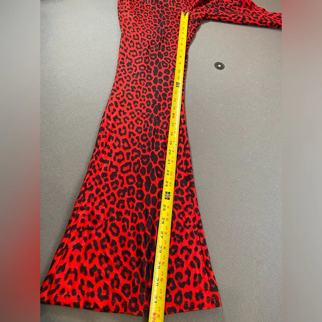 Shein‎ Red Leopard High waisted Flair Pants Size Small - Image 6