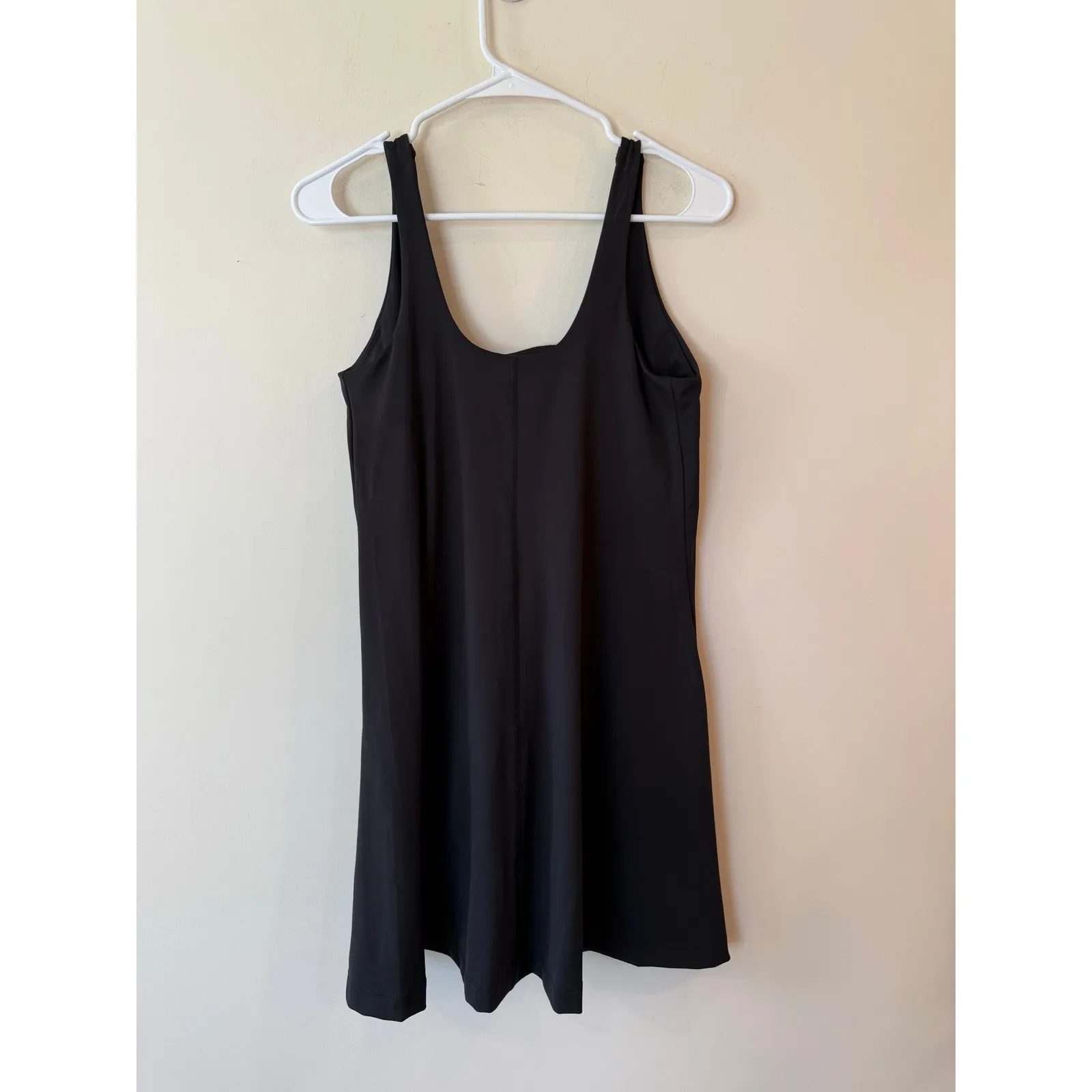 Old Navy Active Powersoft Built-in Bra Mini Dress Black Women's Size Medium - Image 4