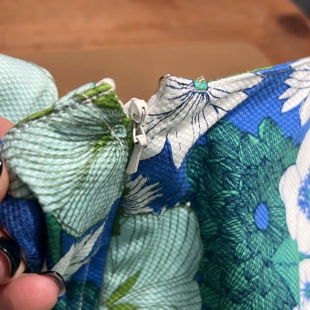 TALBOTS size 10P sheath dress zips up back sleeveless retro mod 70s vibe stain - Image 7