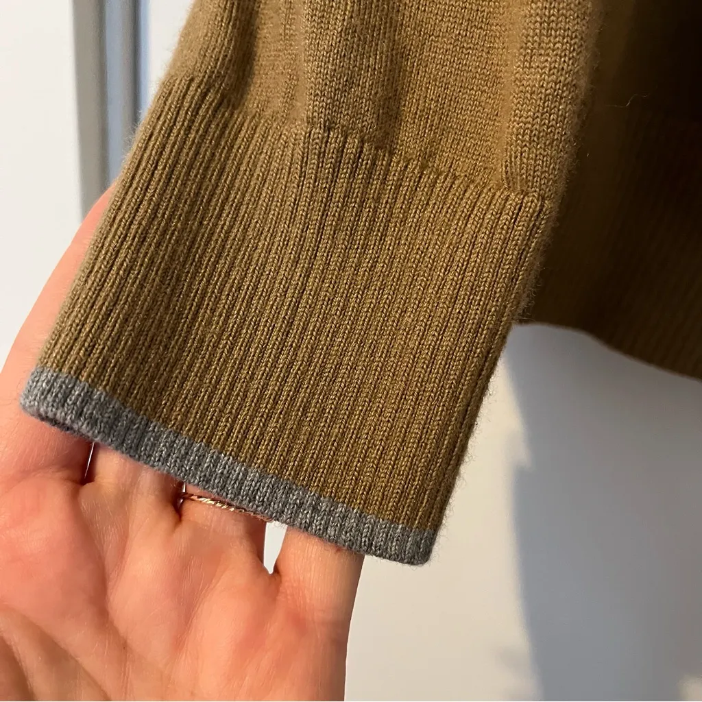 Banana Republic women’s medium Brown Cardigan Sweater button cable knit wool - Image 4