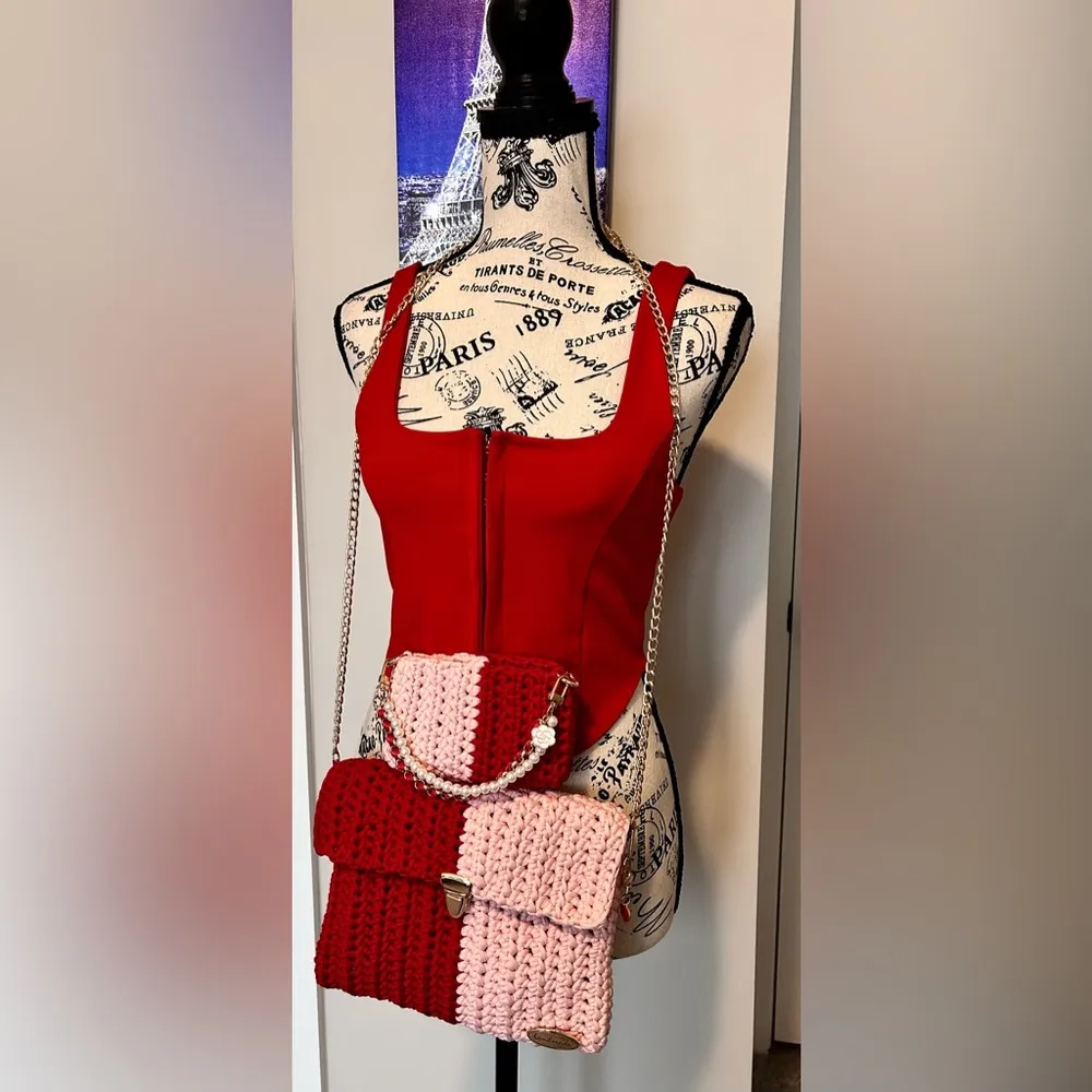 Red and Pink Crochet Bag Set - Image 8