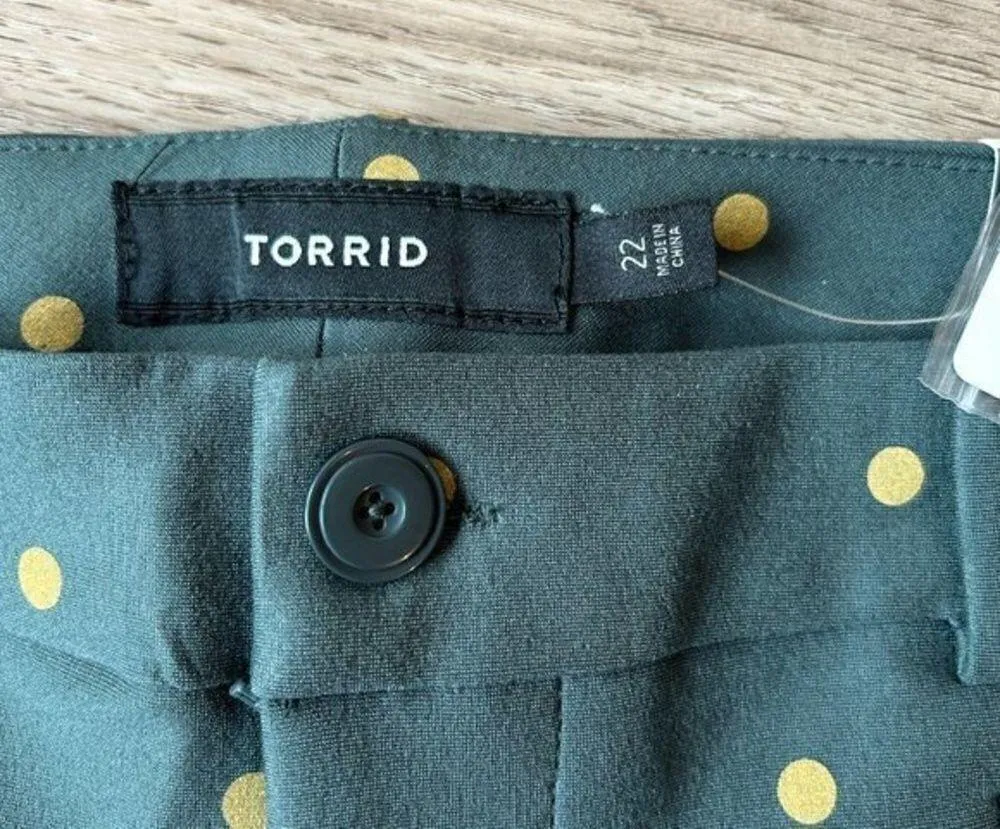 Torrid Premium Ponte Skinny Pant Green & Gold Dot Size 22 NWT - Image 6
