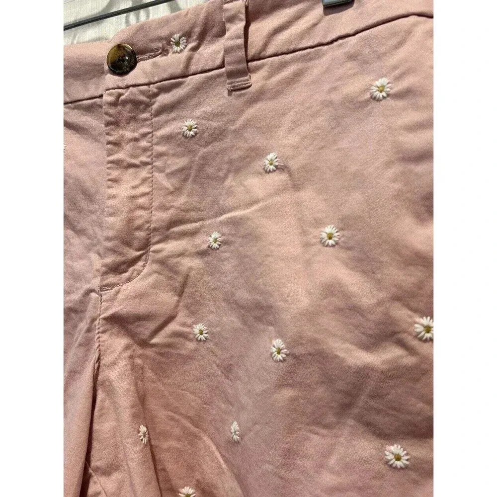 Old Navy Shorts Womens 12 Everyday Mid-Rise Floral Pink Daisy Flower Casual 34x5 - Image 2