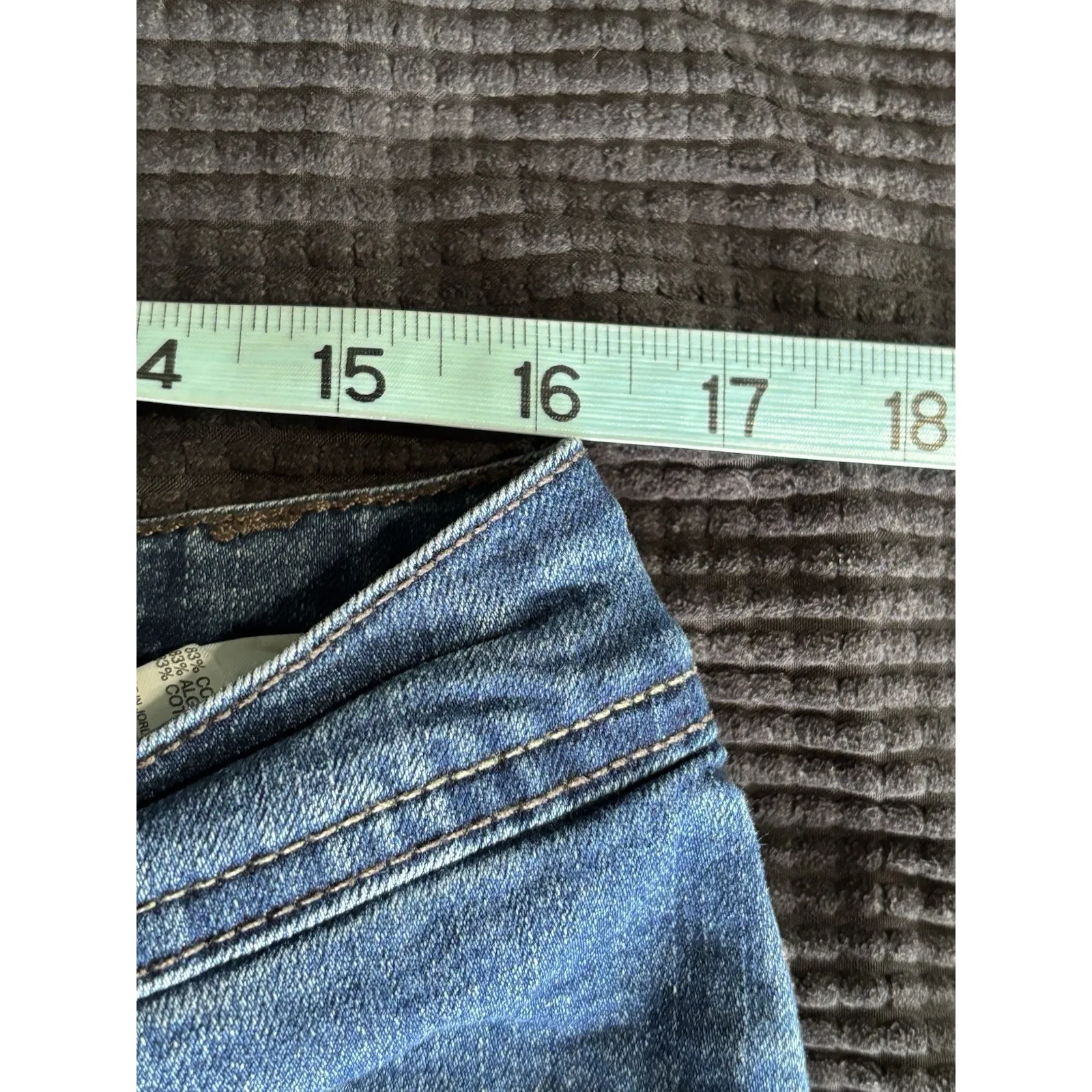 Nine West Vintage Bermuda Denim Jean Shorts‎ Med Wash Size 14 Mid Rise Zip - Image 6