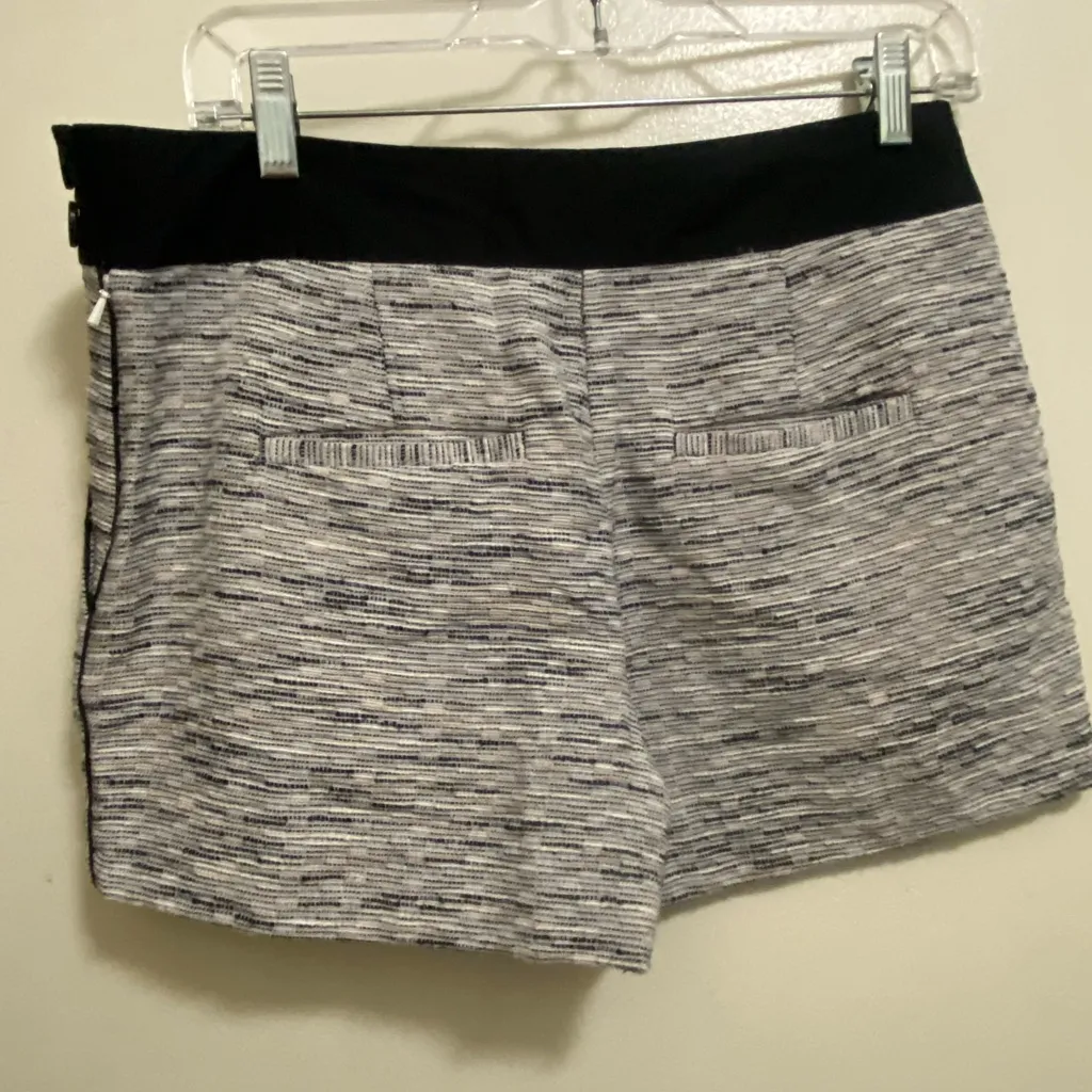 Ann Taylor Loft Womens Shorts Size 2 Waist 28” Stripes Striped Black White Gray - Image 4