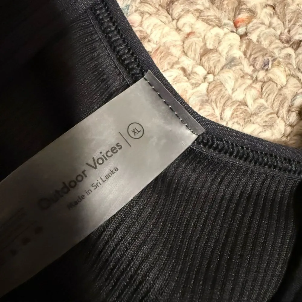 Outdoor Voices Sports Bra Longline Seamless Scoop Ribbed Black Pink- Size XL - Image 10