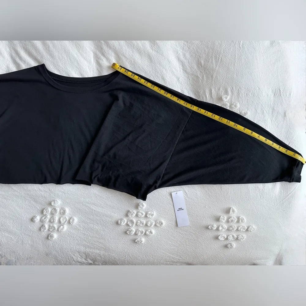 NWT  Out From Under Addison Cozy Cropped Long Sleeve - Black - M - Image 11