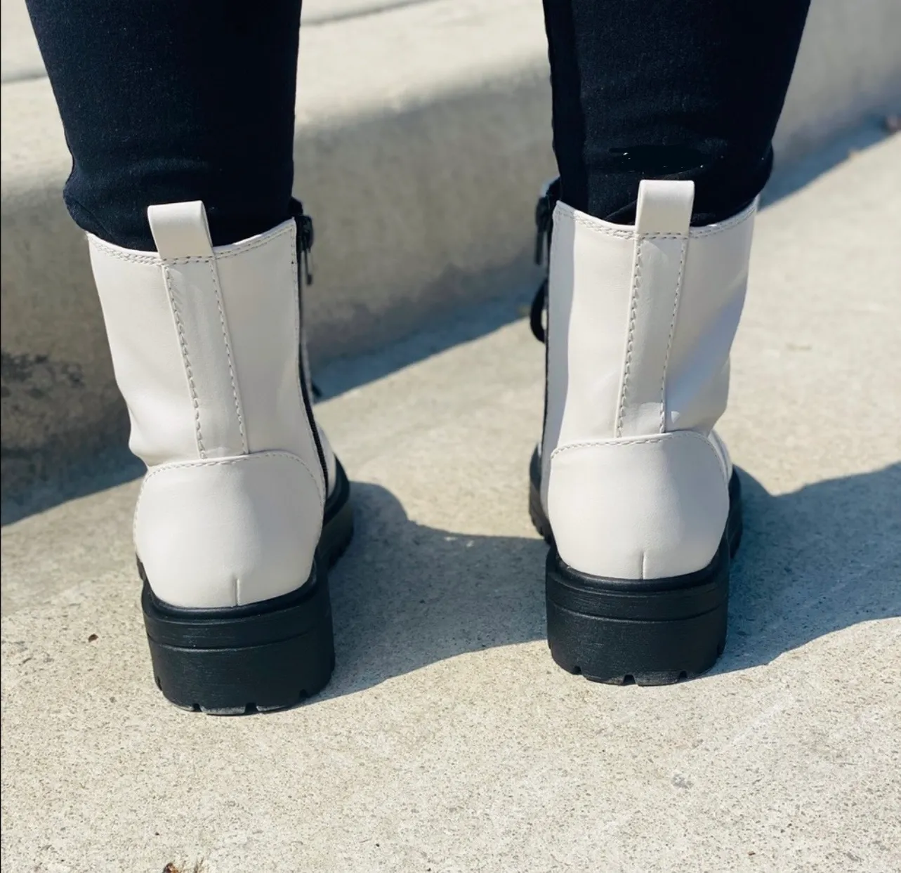 White Lace Up Combat Boots Size 8.5 - Image 4