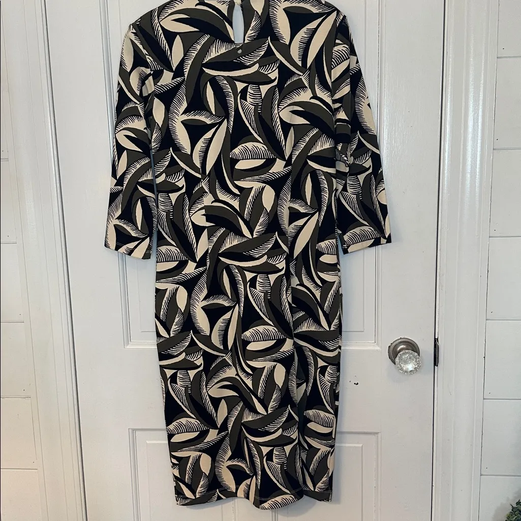 J. McLaughlin‎ Neutral Leaf Midi Dress size M EUC 3/4 Sleeve Pockets - Image 5