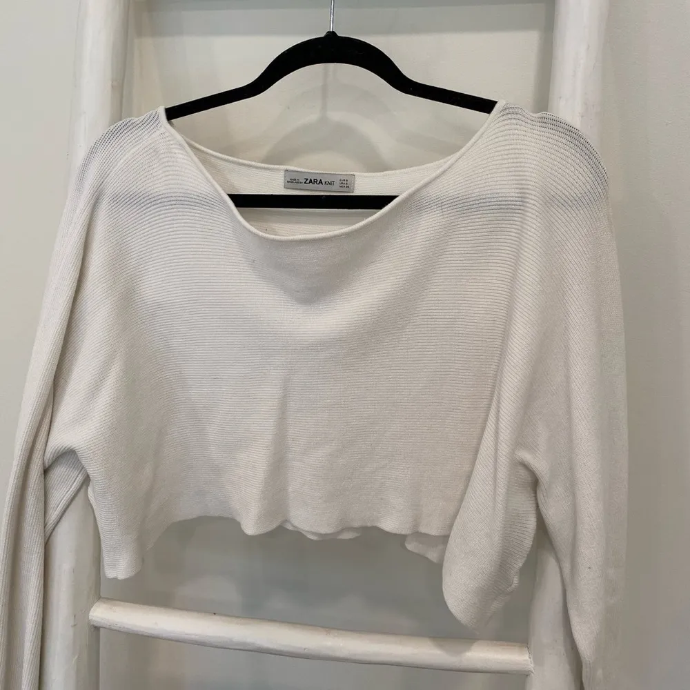 Zara Cream Crew Neck Sweater - Image 2