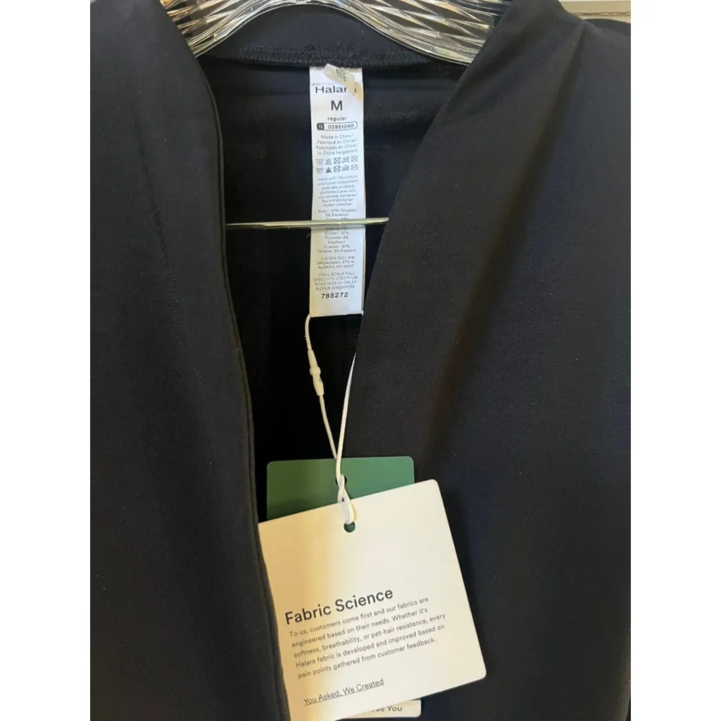 NWT Halara Women's Size Medium Sleeveless Jumpsuit Belted Pocket - Image 4