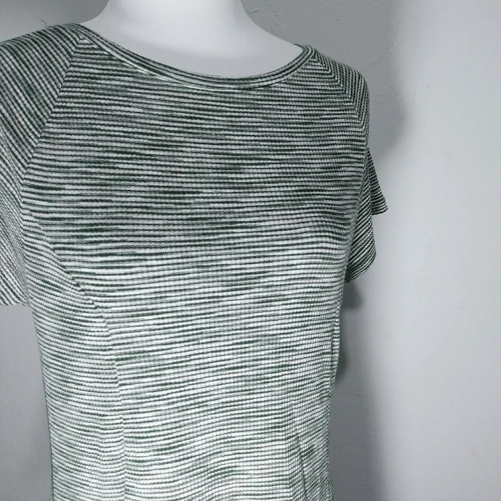 Topshop striped dress  
Size US 12  
Fit and flare - Image 3