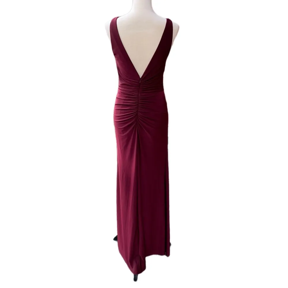 DB STUDIO Ruched Jersey V-neck Sheath Dress in Wine Red Size 6 Bridesmaid Formal - Image 5