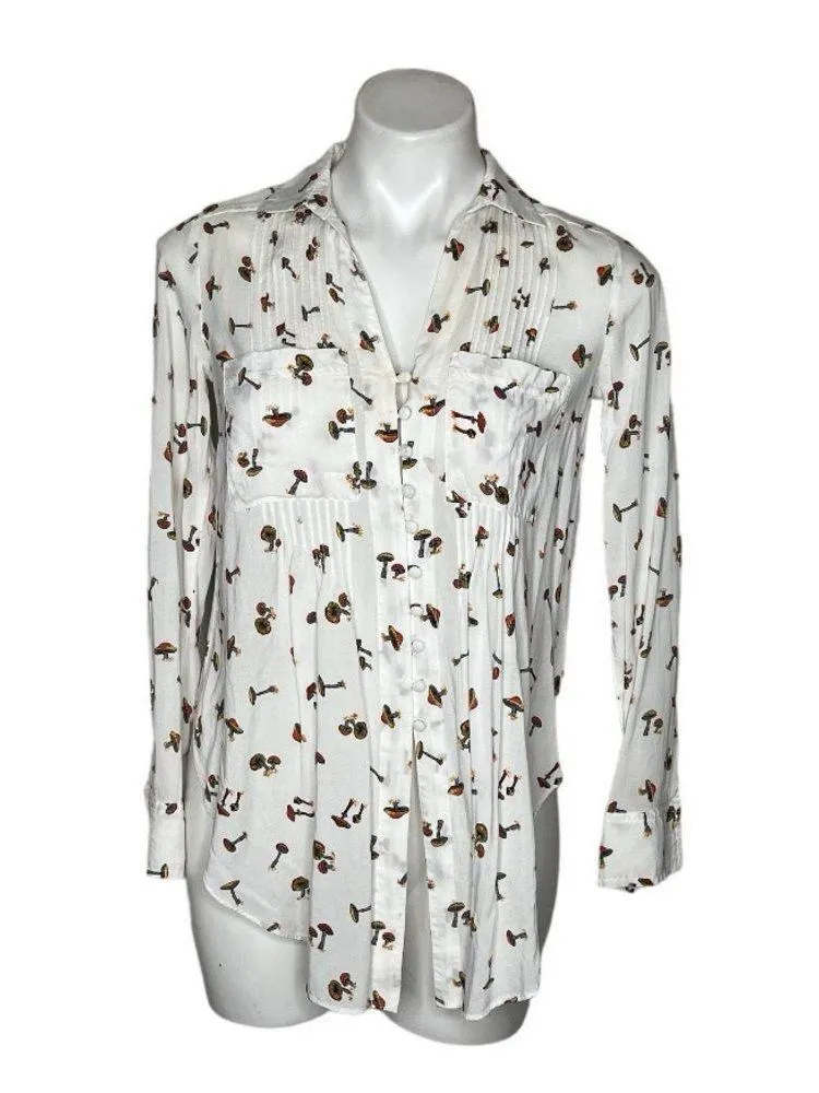 MAEVE Anthropologie White Shirt Mushroom Print Toggle Loop Closure Size XSmall - Image 2