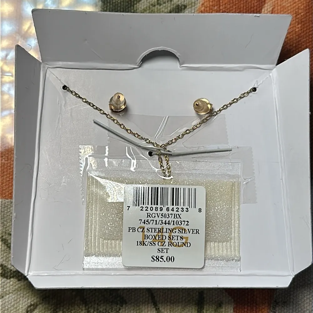 NWT Cubic Zirconiaia 18K Gold over sterling silver necklace and earrings set - Image 4
