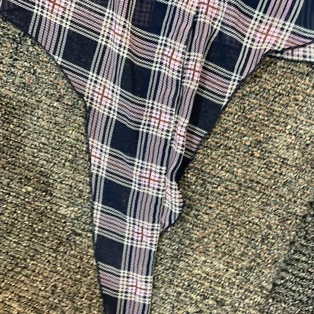 Rue 21 Purple and Black Small Button Shirt - Image 3