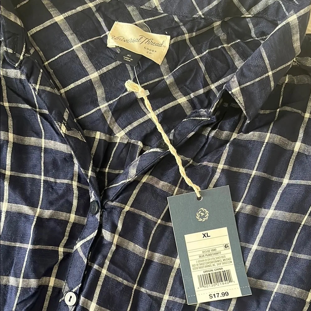 NWT Universal Thread Blue Checkered Women's Top - Image 5