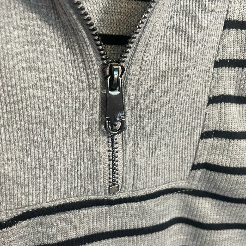 Entro sleeveless oversized sweatshirt dress size small - Image 11