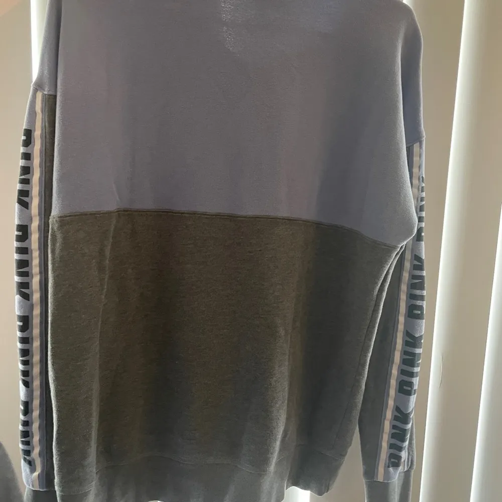 Victoria Secret PINK pull over half zip - Image 4
