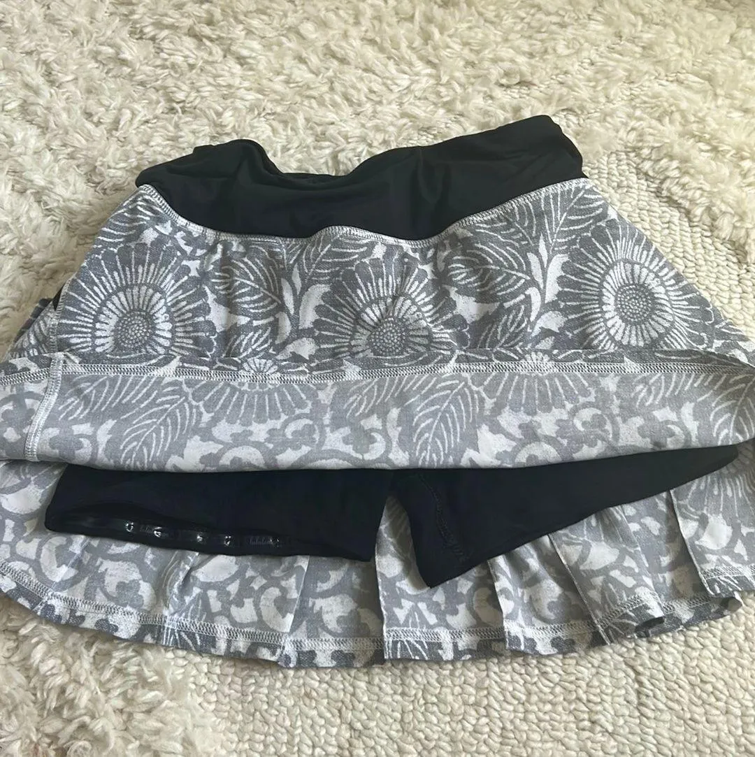 Skirt Size 0 - Image 3