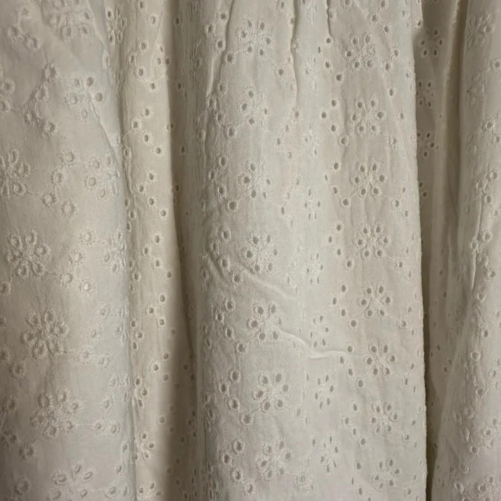 The Drop Chic White Maxi Dress with Spaghetti Straps Size XL - Image 5