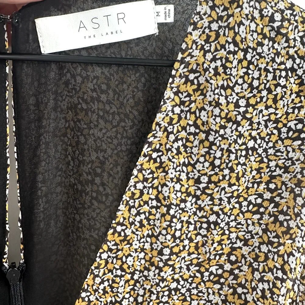 ASTR Shirred Bottom Mini Dress Size Medium - Image 3