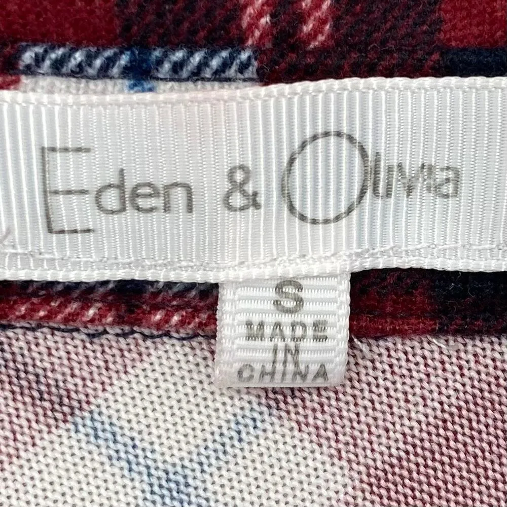 EDEN & OLIVIA Red Blue Plaid Button Down Flannel Shirt Size Small Lightweight - Image 4