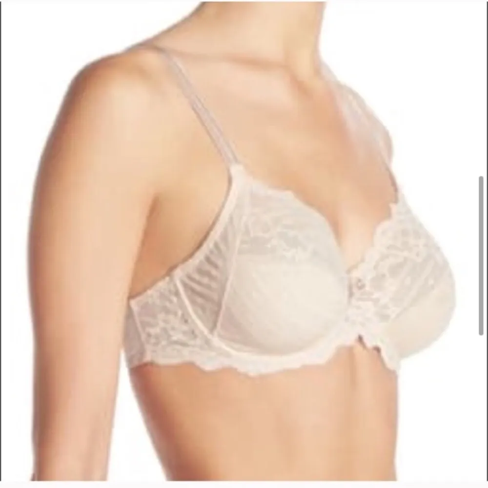 Chantelle Lace Underwire Bra 34G - Image 3