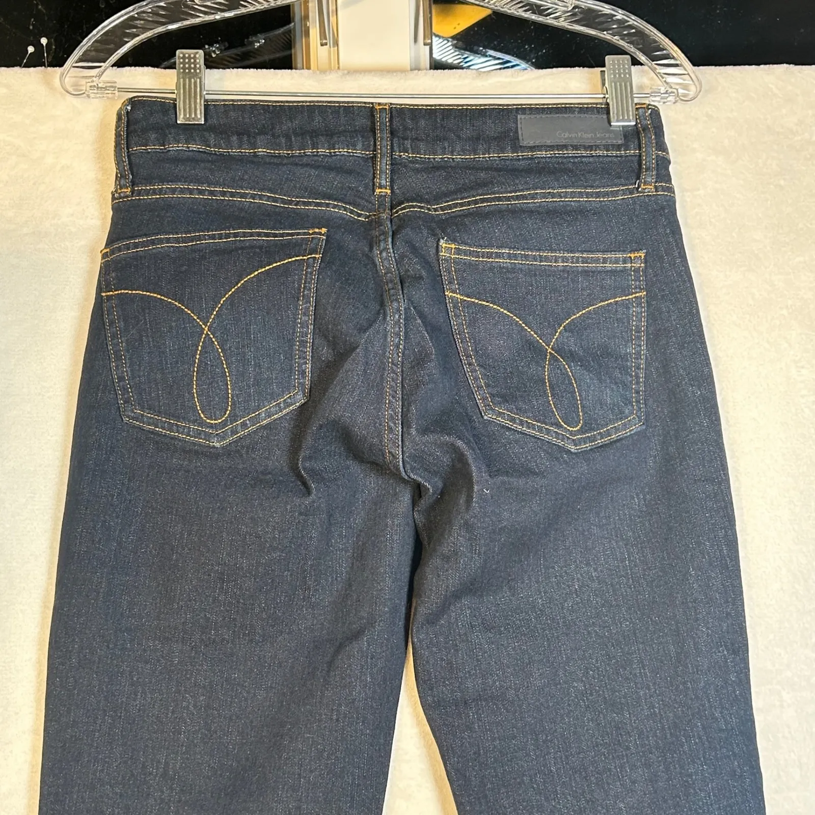 Calvin Klein Jeans Women's Dark Wash Ankle Legging Denim Jeans Size 4 - Image 8