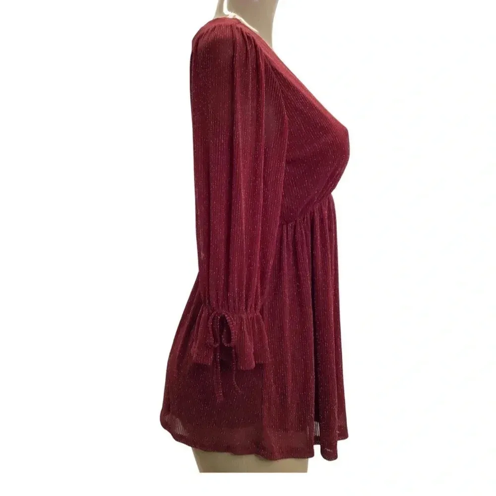 Siren Lily Maternity Shimmery Top with elastic and ties on sleeves New - Image 2