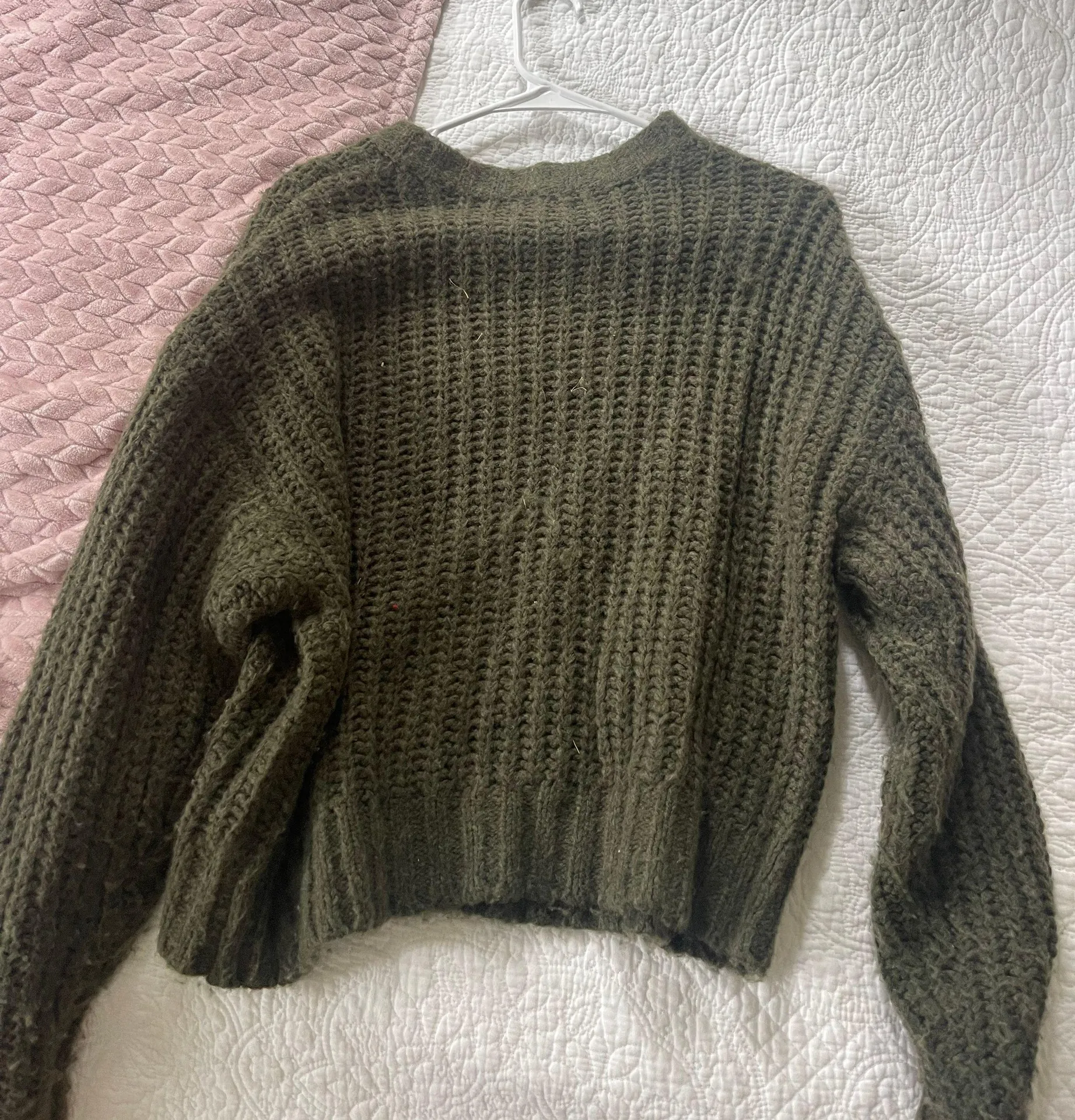 green sweater - Image 2