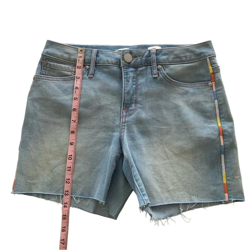 Seven7 Weekend Icy Blue Raw Hem Strechy Embroidered Sides Denim Shorts Size 4 - Image 5