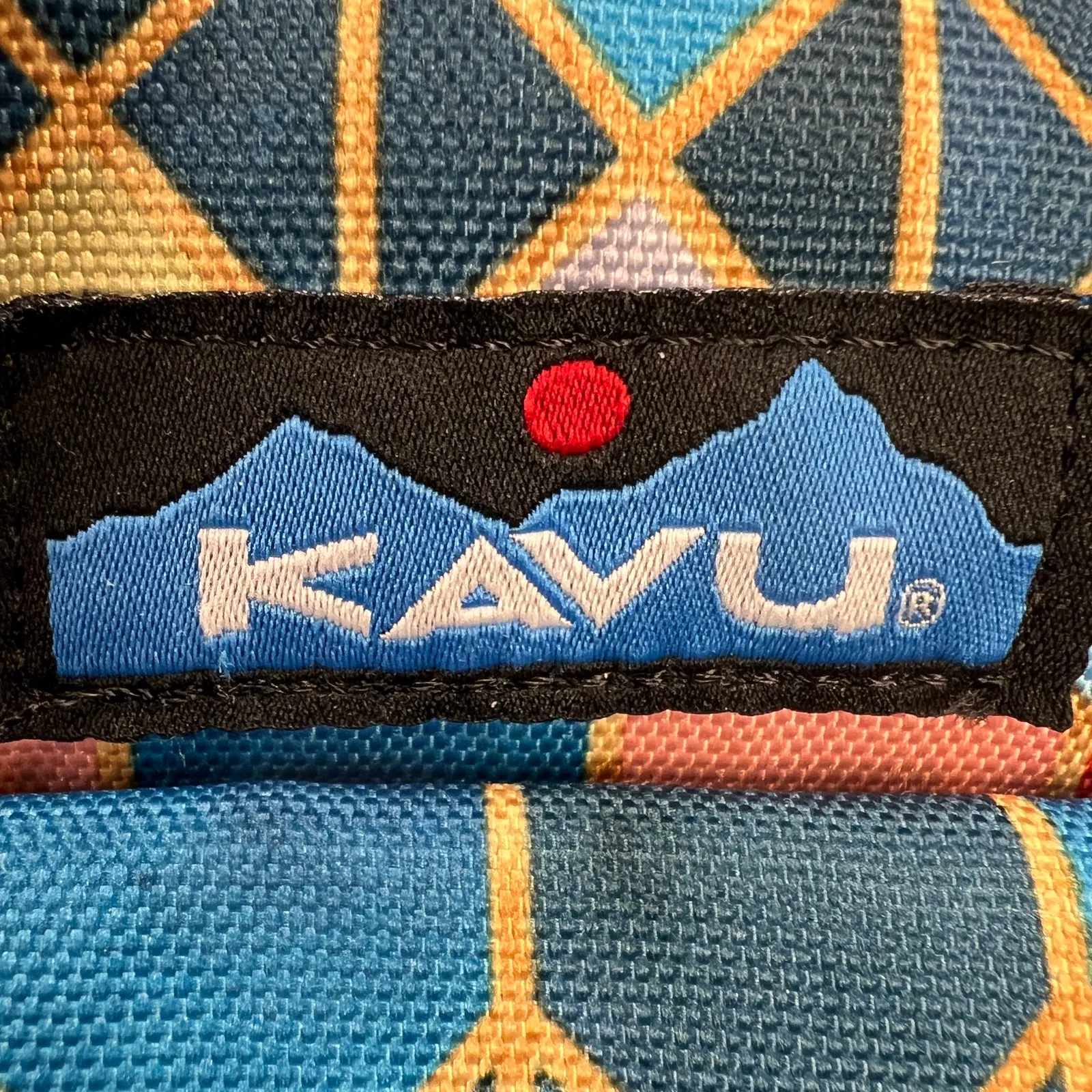 Kavu Rope Sling Backpack Bag Stained Glass Print Multi Pocket - Image 11