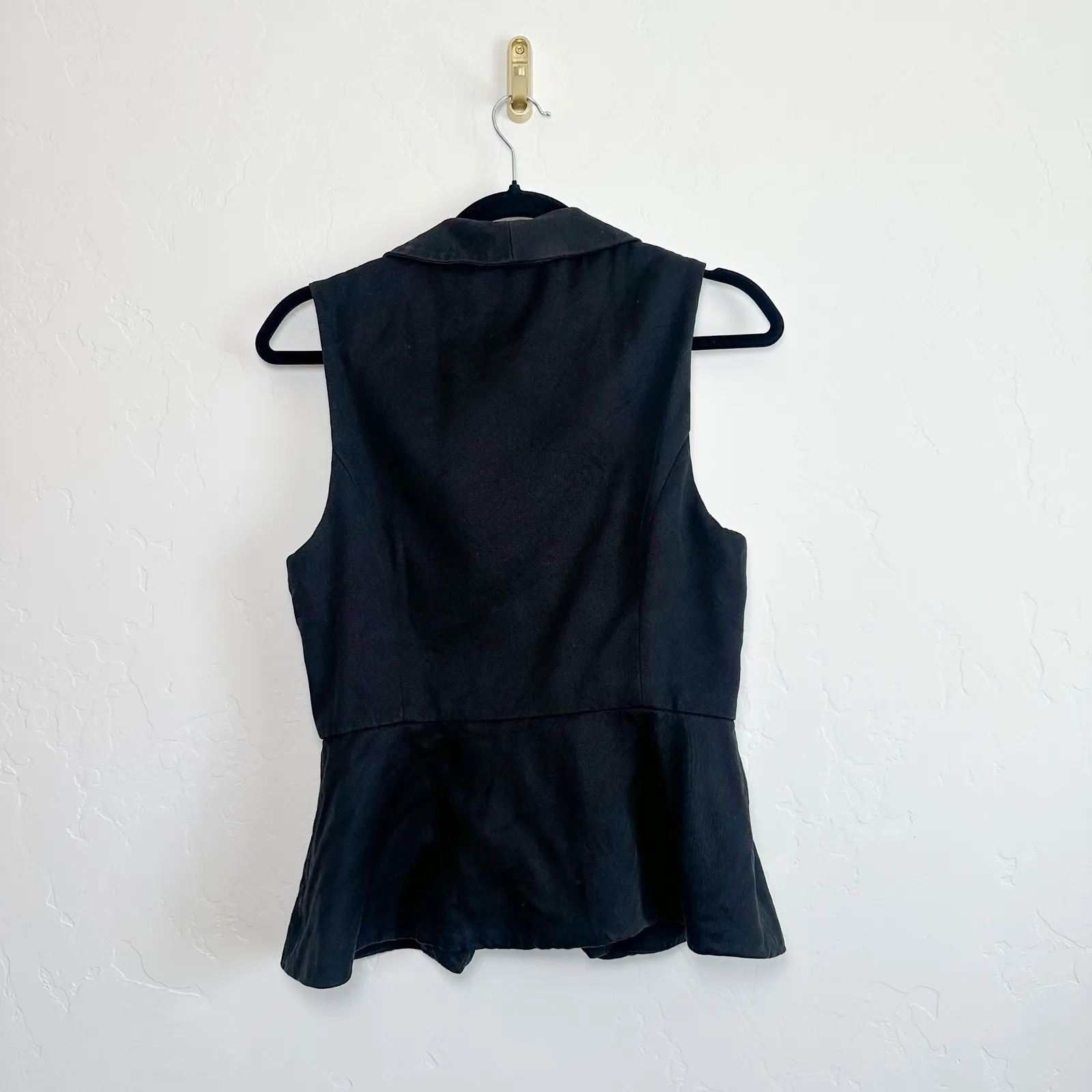 Reformation |‎ Oakley Peplum Collared Fitted Vest with Velvet Buttons in Black - Image 8