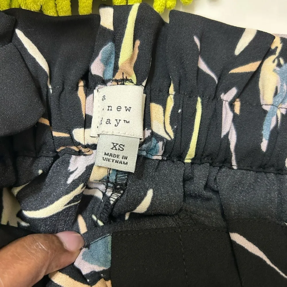 A New Day Floral Print Belted Pants(Size XS) - Image 8