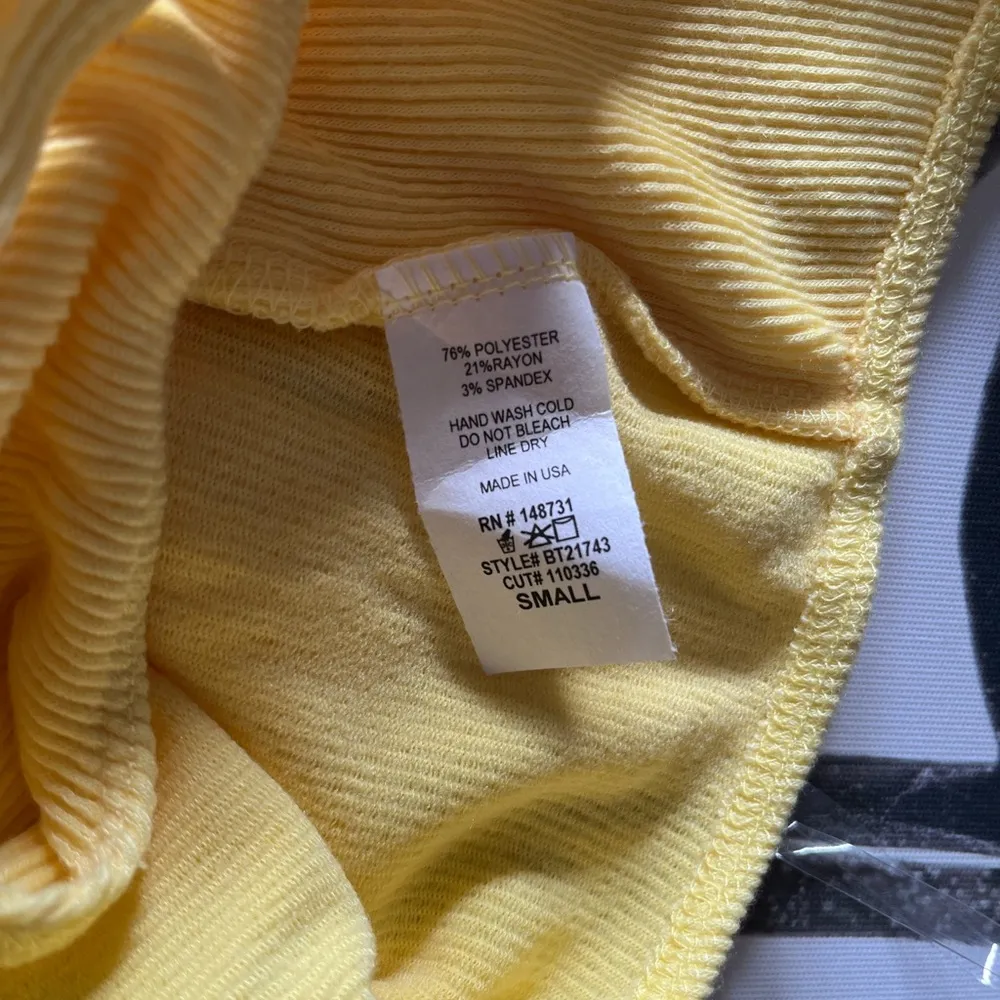 BLUE BLUSH Banana Ribbed One Piece Bodysuit Tank Top Womens Sz S NWOT - Image 6