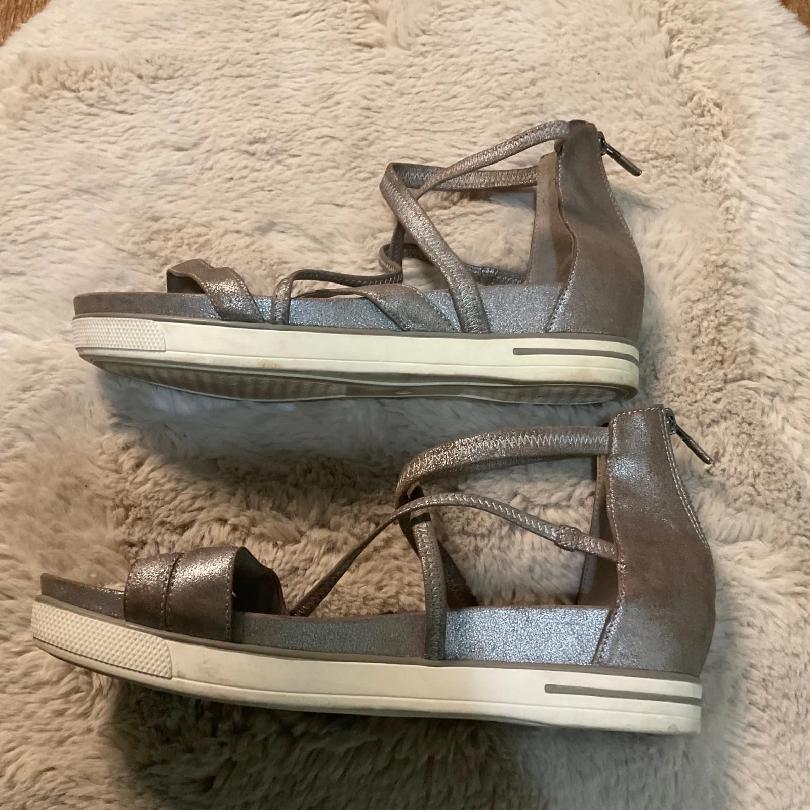 Eileen Fisher Sandals Size 10 Fisher‎ Skip Strappy Platform Metallic Back Zipper - Image 4