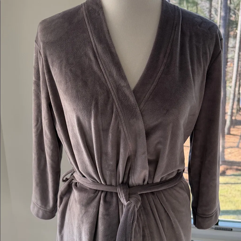 Splendid Cocoa Color Velour Robe, S/M, EUC - Image 2