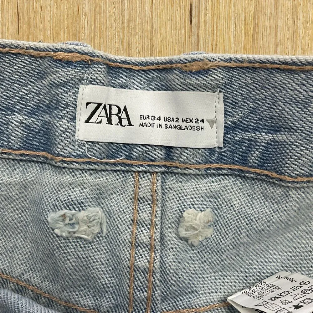 Zara Women’s Light Blue Button Fly Cut Off Raw Hem Shorts Rhinestone Size 2 New - Image 2