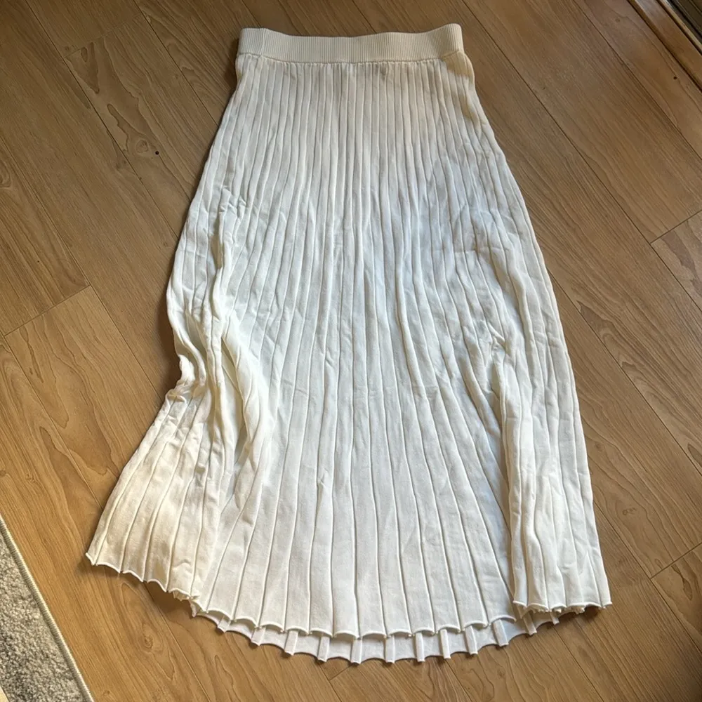 NA-KD FLARED MIDI SKIRT - Image 3