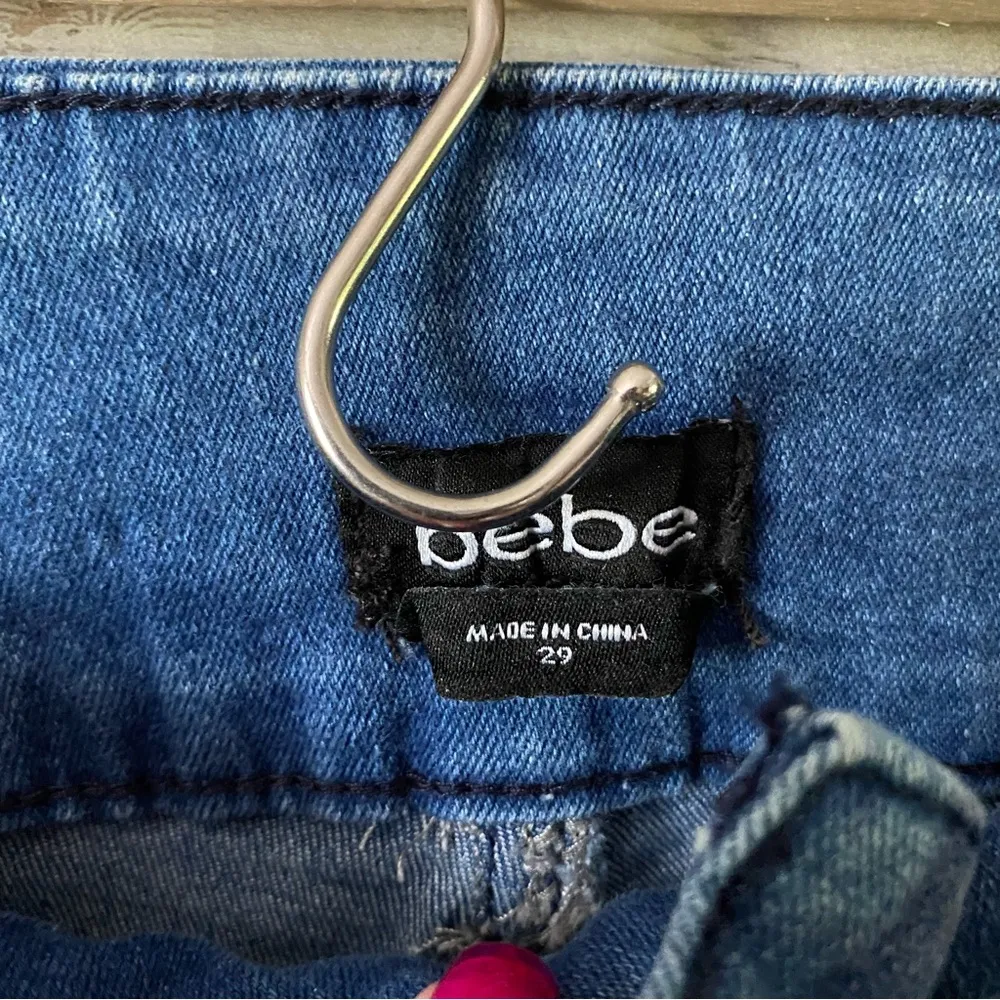 NWT Bebe Distressed Knee Jeans 29 Waist - Image 5
